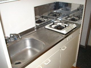 キッチン　綺麗な　１口　ガスキッチンです！
