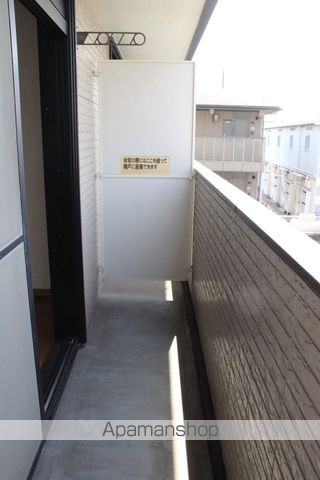 ＪＲ山陽本線 東福山駅 徒歩33分 3階建 築30年の内装写真