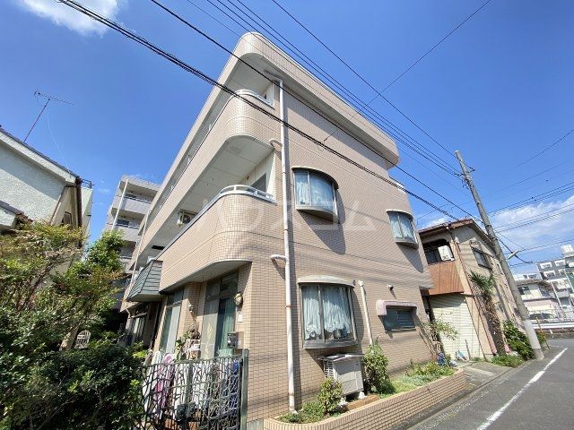 アーバンライフ秋山の外観写真