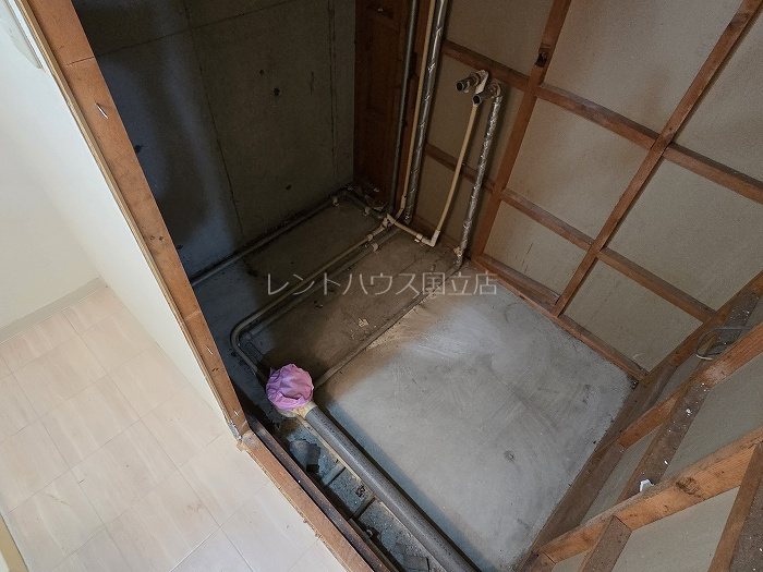 ＪＲ中央線 国立駅 徒歩2分 6階建 築42年の風呂写真