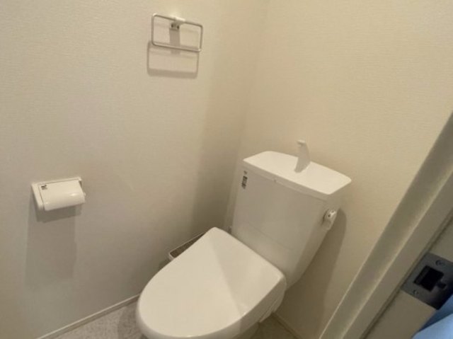 カインドネス相模原氷川町IIのトイレ写真