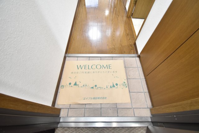 京阪中之島線 大江橋駅 徒歩5分 10階建 築27年の玄関写真
