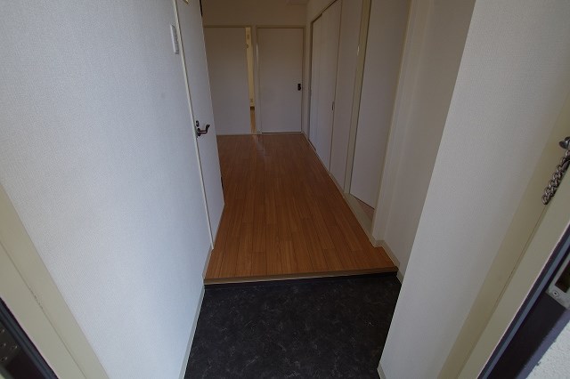 玄関　※