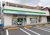 コンビニ　ファミリーマート 鵜の木多摩堤通り店（コンビニ）まで731m