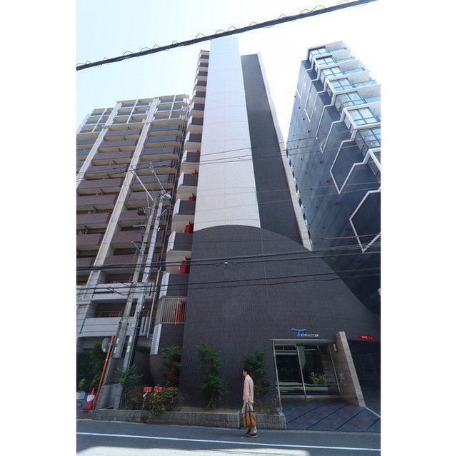 建物外観　落ち着いた雰囲気の外観です