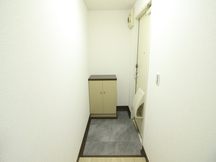 ＪＲ筑豊本線 筑前植木駅 徒歩3分 2階建 築38年の玄関写真