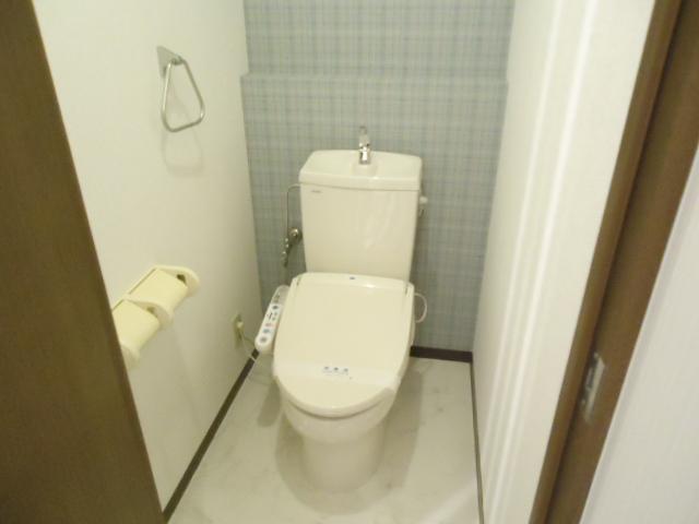 ＪＲ宇野線 備前西市駅 徒歩5分 2階建 築27年のトイレ写真