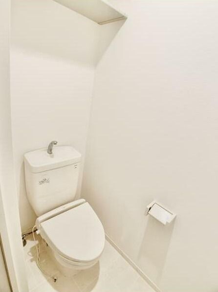 リヴェール高円寺のトイレ写真