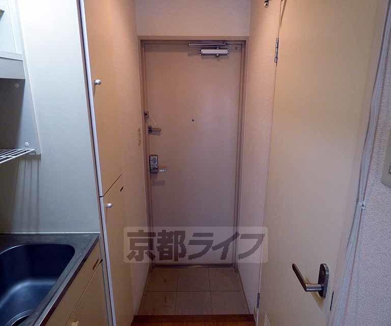 ラクティー四条寺町の玄関写真