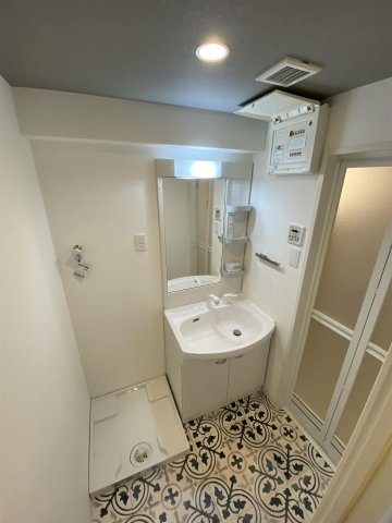 地下鉄箱崎線 呉服町駅 徒歩4分 14階建 築6年の内装写真