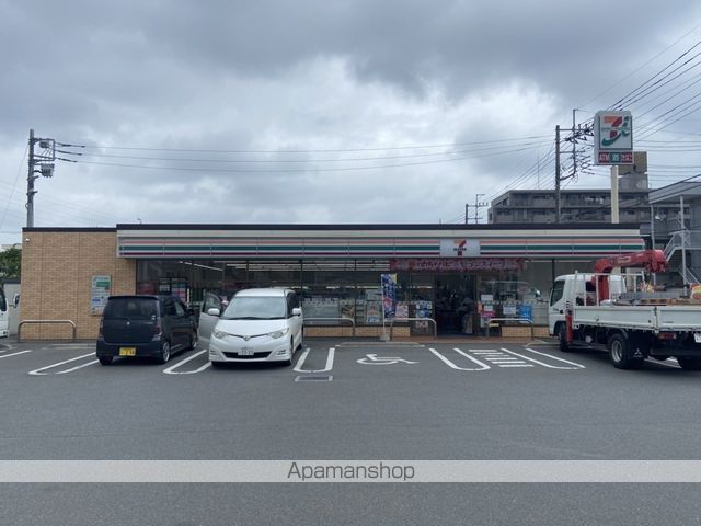 コンビニ　セブン－イレブン草加西町保健所通り店（コンビニ）まで227m