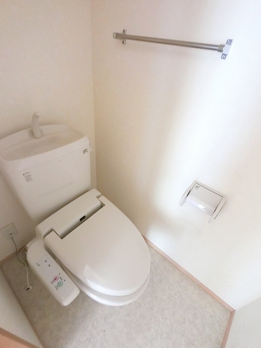 トイレ　図面と現状に相違がある場合には現状を優先