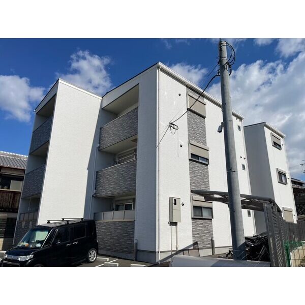 ＪＲ片町線 寝屋川公園駅 徒歩12分 築3年