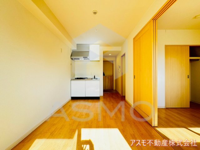 居室・リビング　同マンション別部屋　参考写真