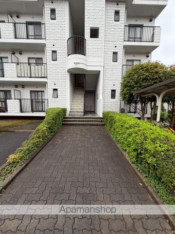 ロイヤルグリーン八千代2号棟の外観写真