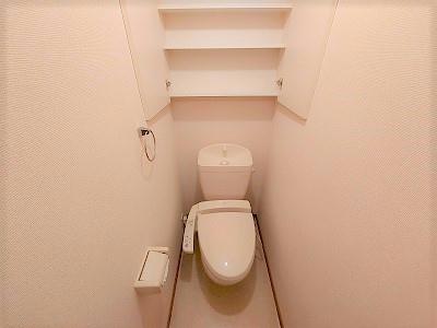トイレ　風呂・トイレ別で快適