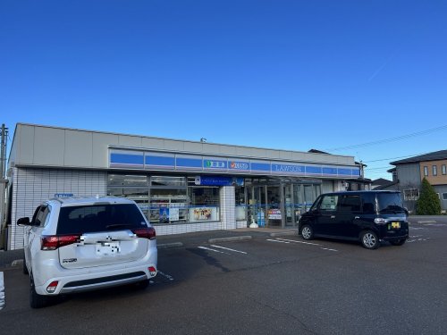 コンビニ　ローソン 上越昭和町店（コンビニ）まで910m