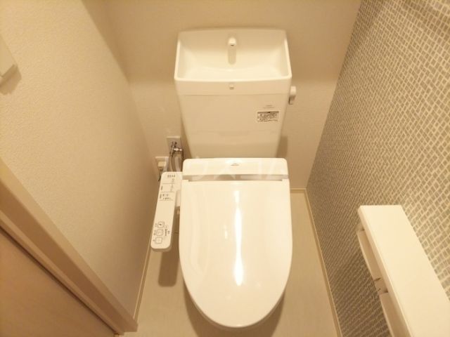 SAKURA NINETYのトイレ写真