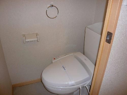レオパレスフェリーチェ南新木のトイレ写真