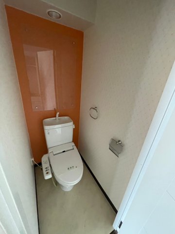 レスター夙川のトイレ写真