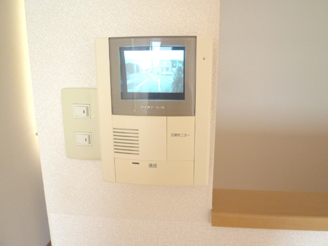 セキュリティ　類似室内