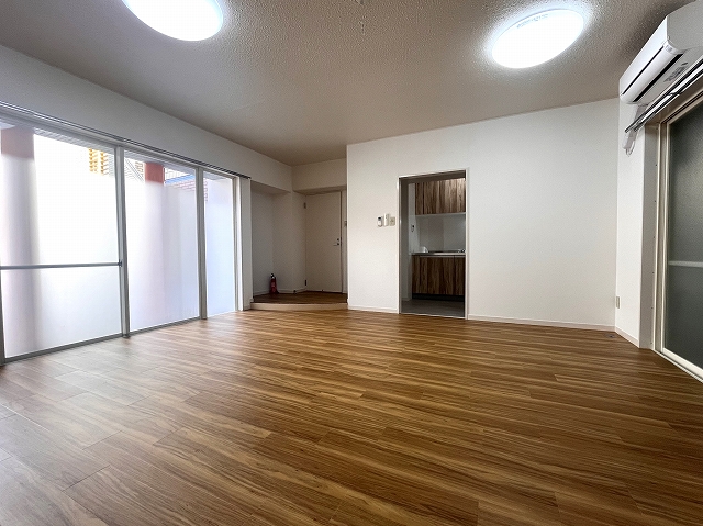 代々木上原駅4分 グランメール上原 Oの居間写真