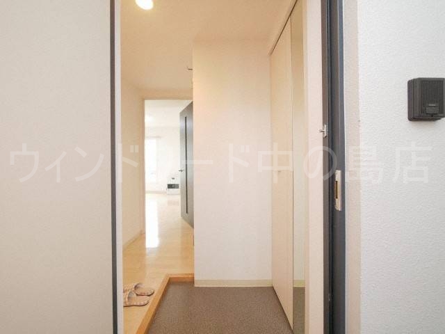 玄関　詳細は、ウィンドワード中の島店までご相談下さい。