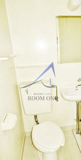 日神パレステージ西大島のトイレ写真
