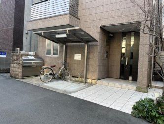 建物外観　エントランス