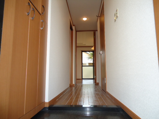 玄関　玄関
