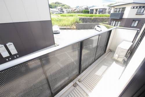 バルコニー　風通し・日あたり良好