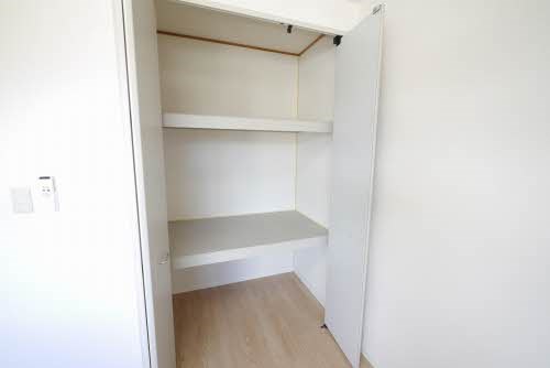 収納　全部屋に収納あります
