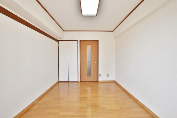 居室・リビング　6帖洋室