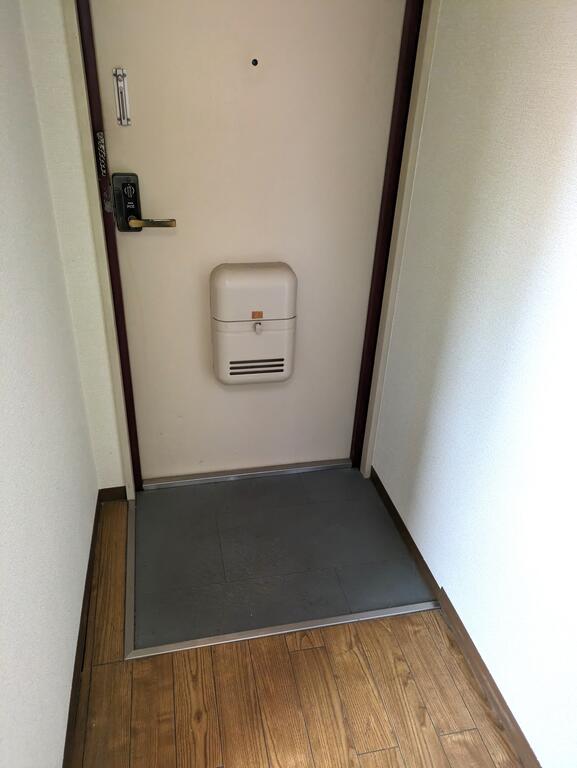 ザラピスの玄関写真