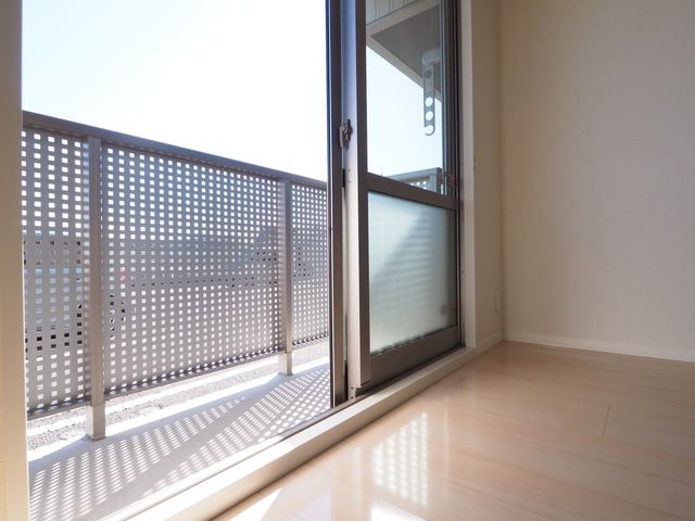 バルコニー　東向きのバルコニー