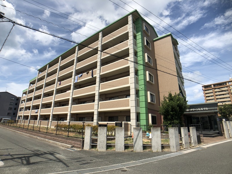 グリーンヒル千鳥の建物外観