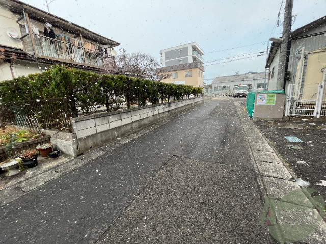 【仙台市若林区六丁の目中町のマンションの駐車場】