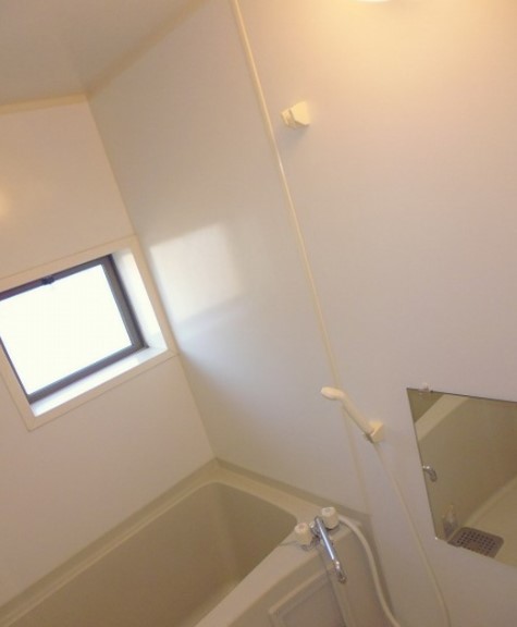 バス・シャワールーム　お風呂で日々の疲れを落としましょう