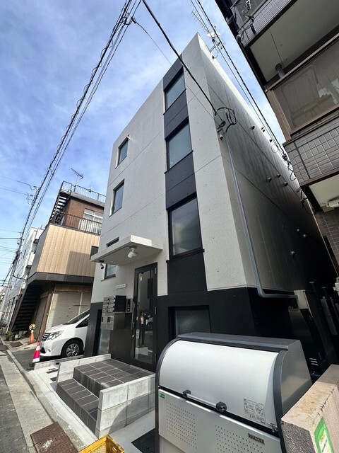 【レジデンス千田の建物外観】