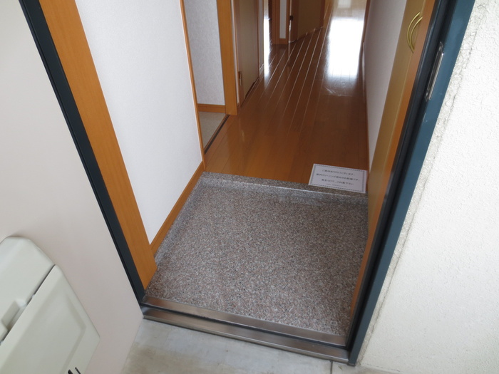 玄関　別号室写真