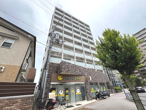 城陽市寺田のマンションの建物外観