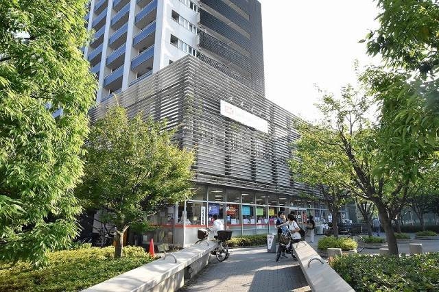 【品川区東品川のマンションのスーパー】