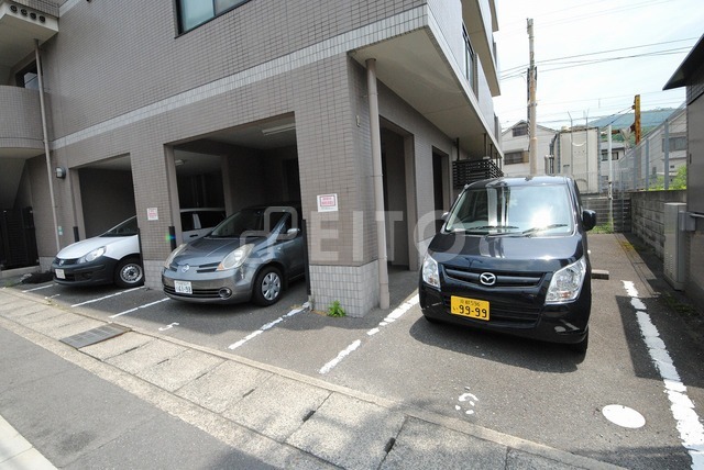 【ラグーナ宝ヶ池の駐車場】