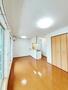 居室・リビング　2面採光のお部屋です。