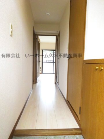 玄関　落ち着いた玄関です