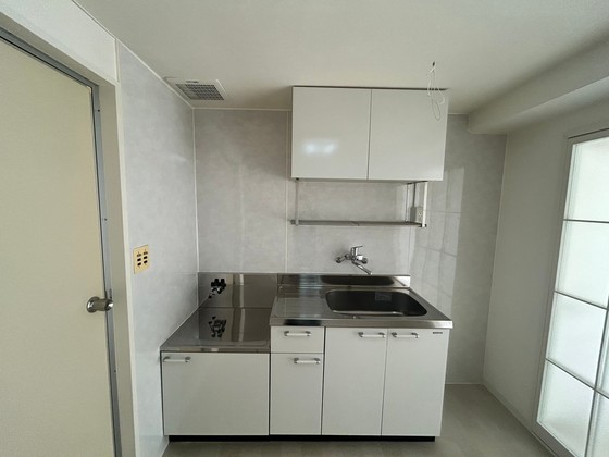 キッチン　※別部屋の写真です