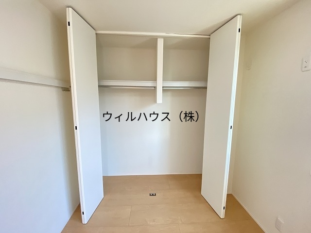 収納　洋室物入れ！