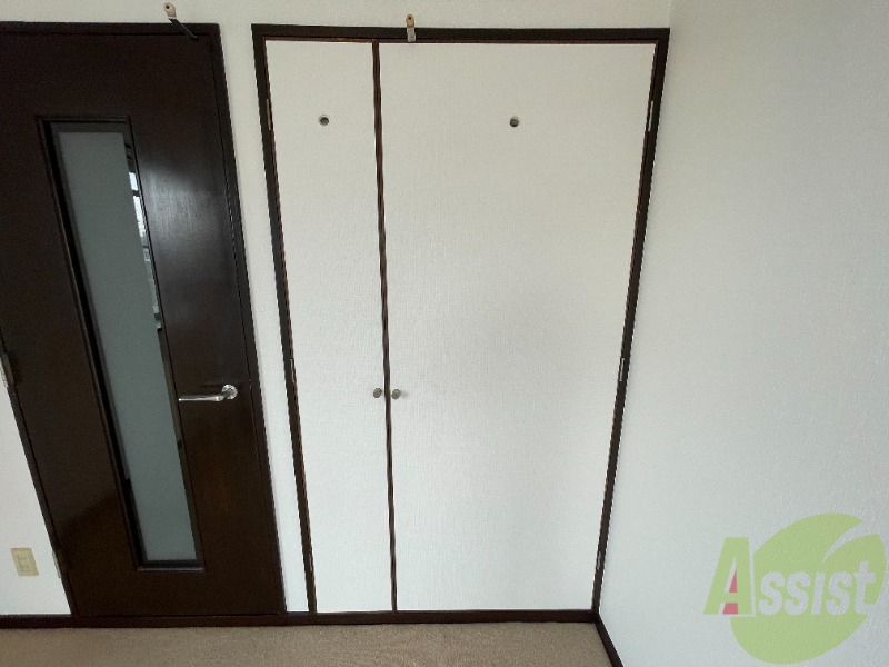 収納　こちらは収納です。中はどうなっているのでしょう。