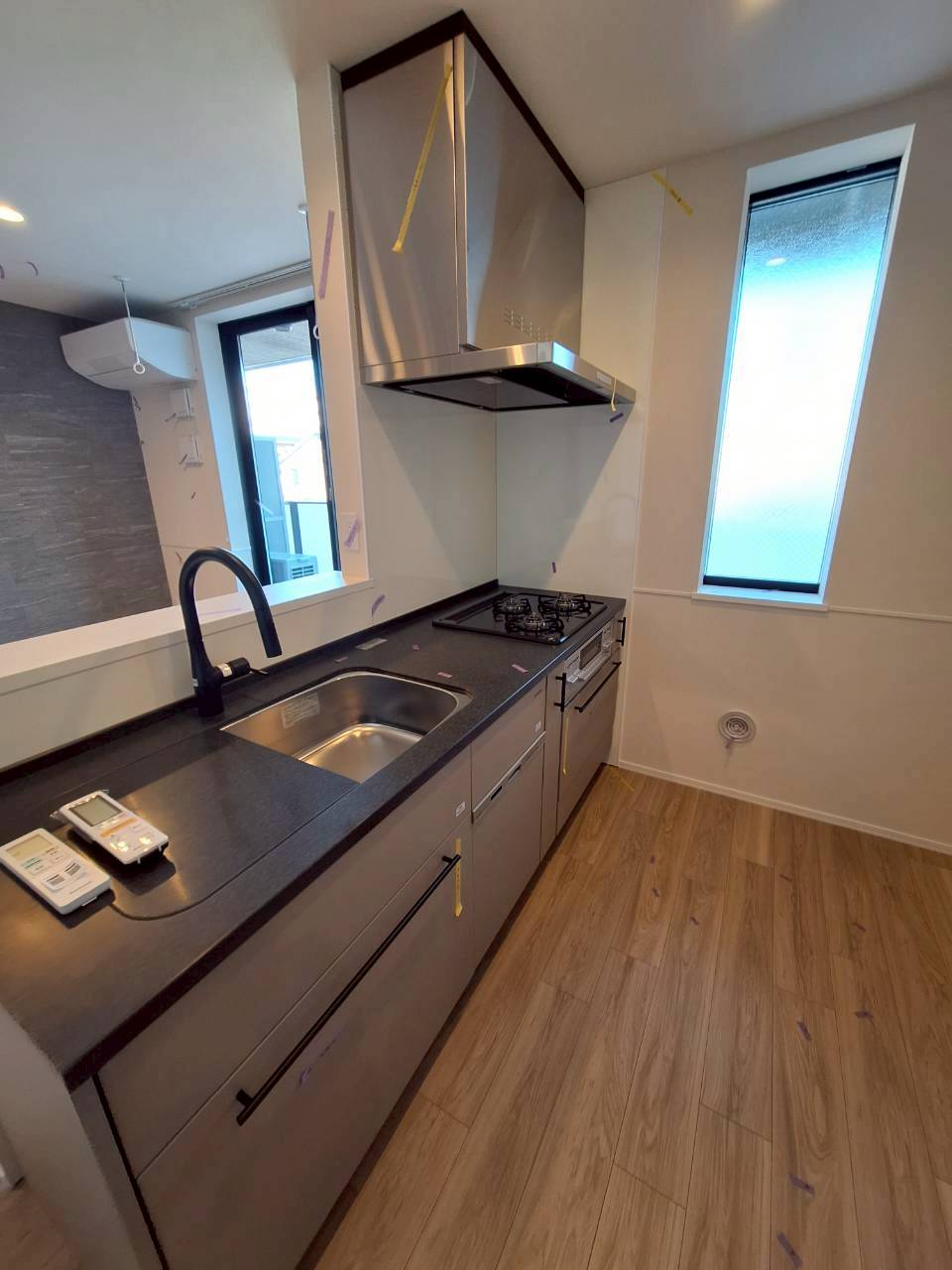 キッチン　ガスコンロ