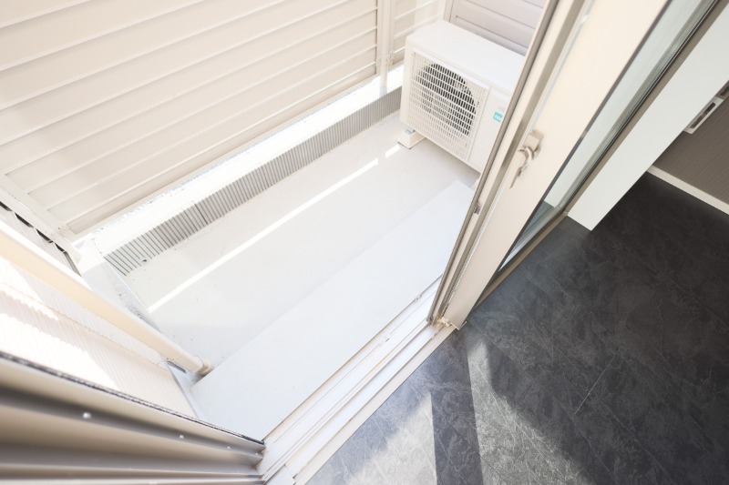 バルコニー　図面と現状に相違がある場合には現状を優先